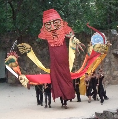 paperhand puppet intervention – mayaland